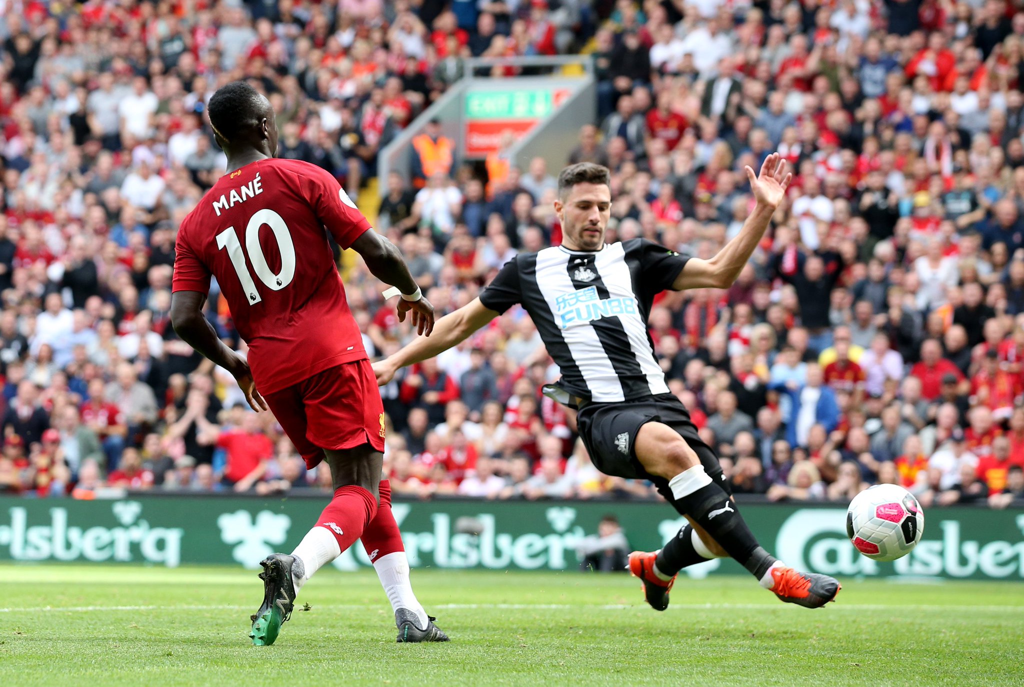 在绿茵场上 在绿茵场上