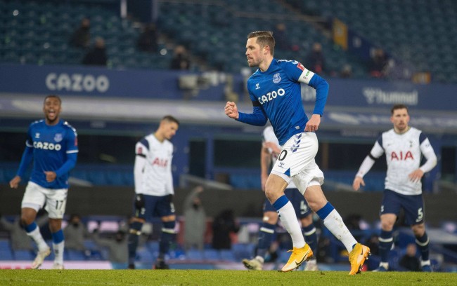 其医疗团队 其医疗团队